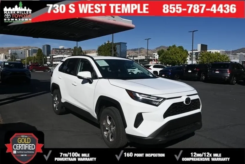 2025 Toyota RAV4 XLE photo 1