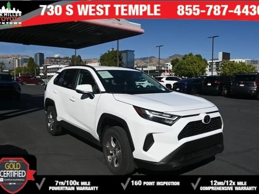 2025 Toyota RAV4 XLE photo 1
