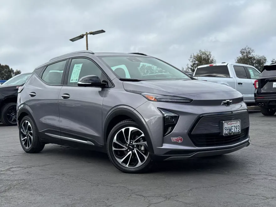 2023 Chevrolet Bolt EUV Premier photo 1