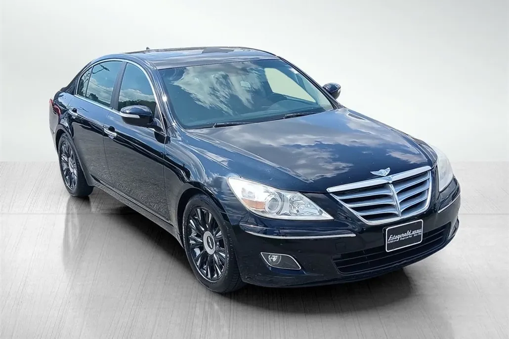 2009 Hyundai Genesis 3.8 photo 1