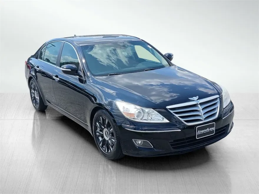 2009 Hyundai Genesis 3.8 photo 1