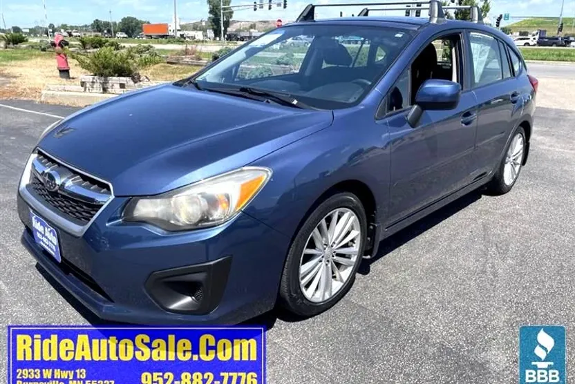 2013 Subaru Impreza Premium photo 1