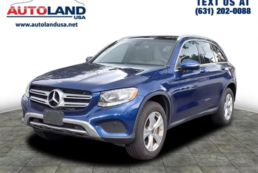 2018 Mercedes Benz GLC 300 4MATIC photo 1