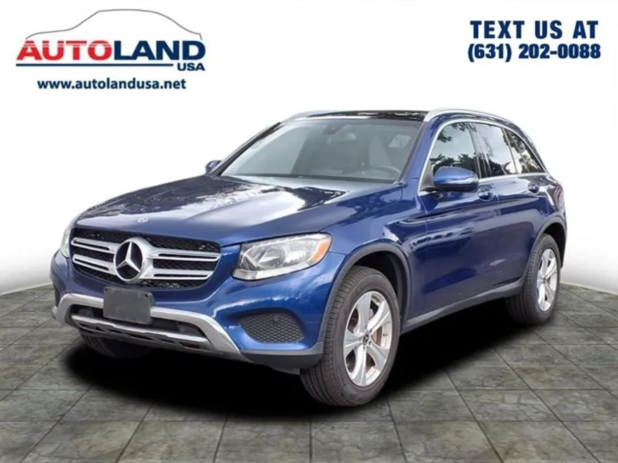 2018 Mercedes Benz GLC 300 4MATIC photo 1