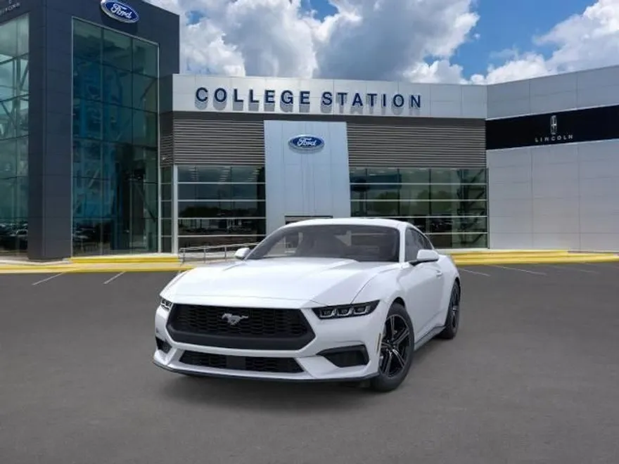 2025 Ford Mustang EcoBoost photo 1