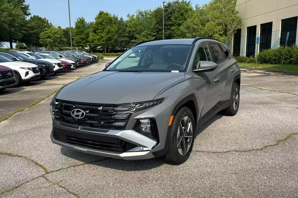 2025 Hyundai Tucson SEL photo 1