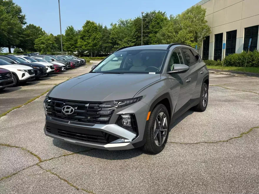 2025 Hyundai Tucson SEL photo 1