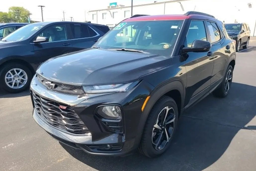 2023 Chevrolet Trailblazer RS photo 1