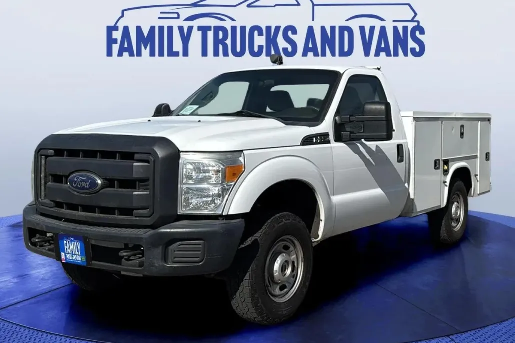2016 Ford F-250 XL photo 1