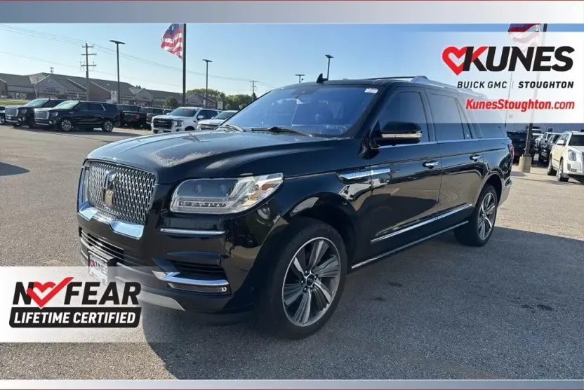 2019 Lincoln Navigator L Reserve photo 1