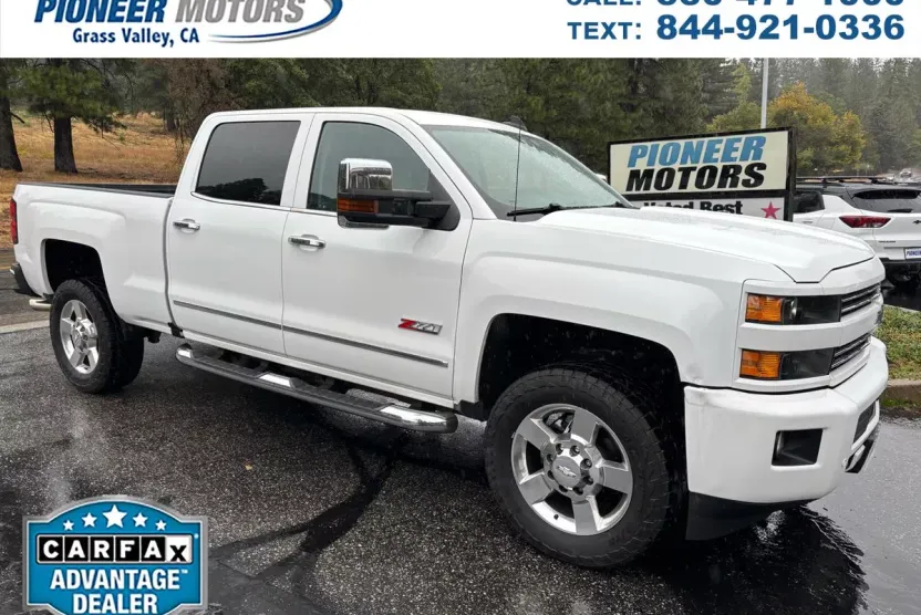 2016 Chevrolet Silverado 2500HD LTZ photo 1