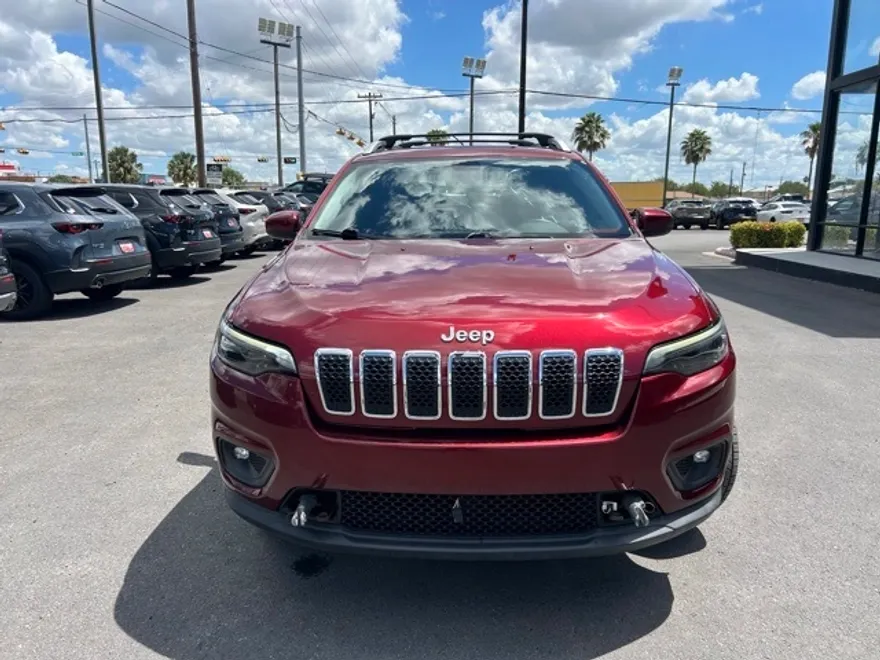 2019 Jeep Cherokee Latitude photo 1