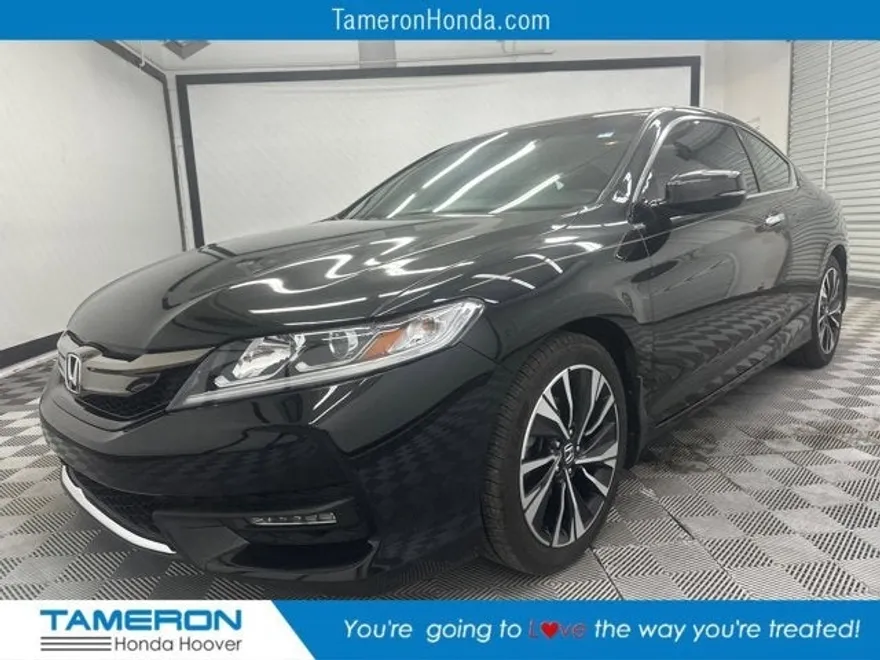 2017 Honda Accord EX-L photo 1