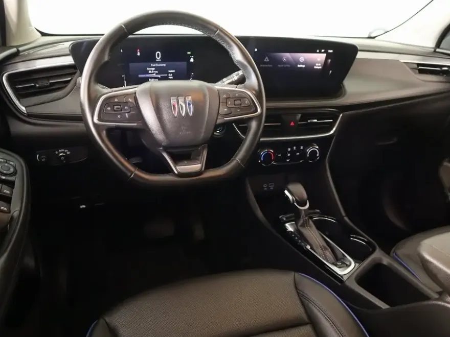 2025 Buick Encore GX Sport Touring photo 1