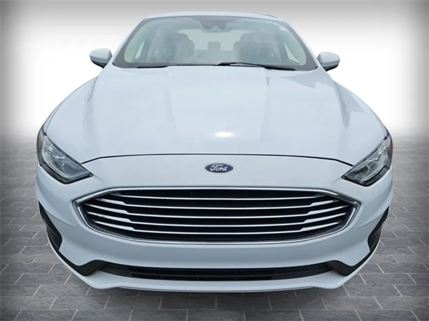 2020 Ford Fusion Hybrid SE photo 1