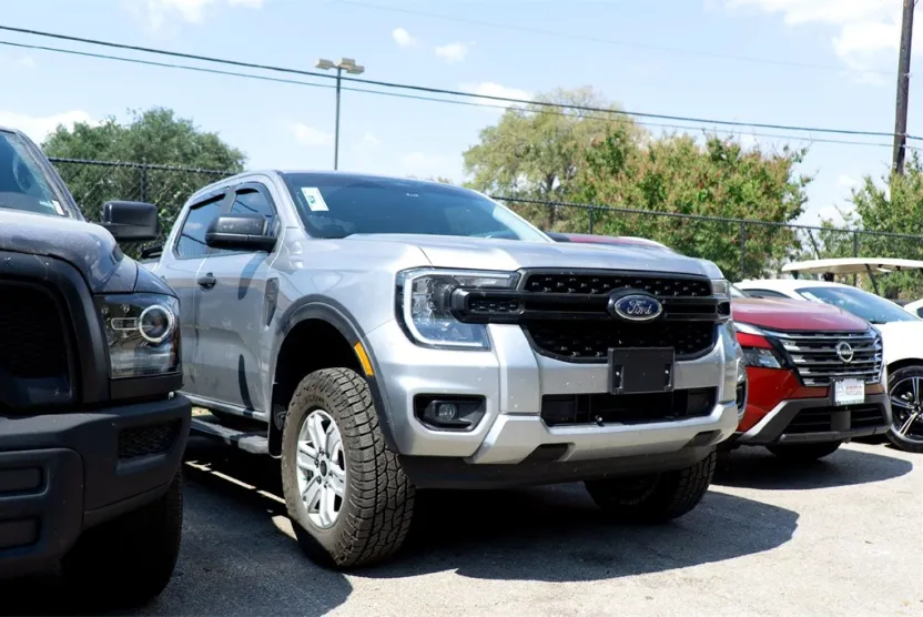 2024 Ford Ranger XL photo 1