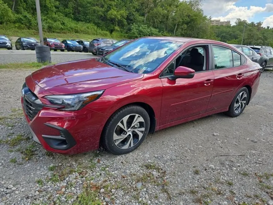 2025 Subaru Legacy Premium photo 1