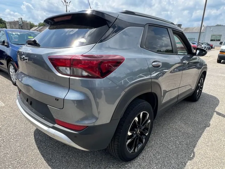 2021 Chevrolet Trailblazer LS photo 1