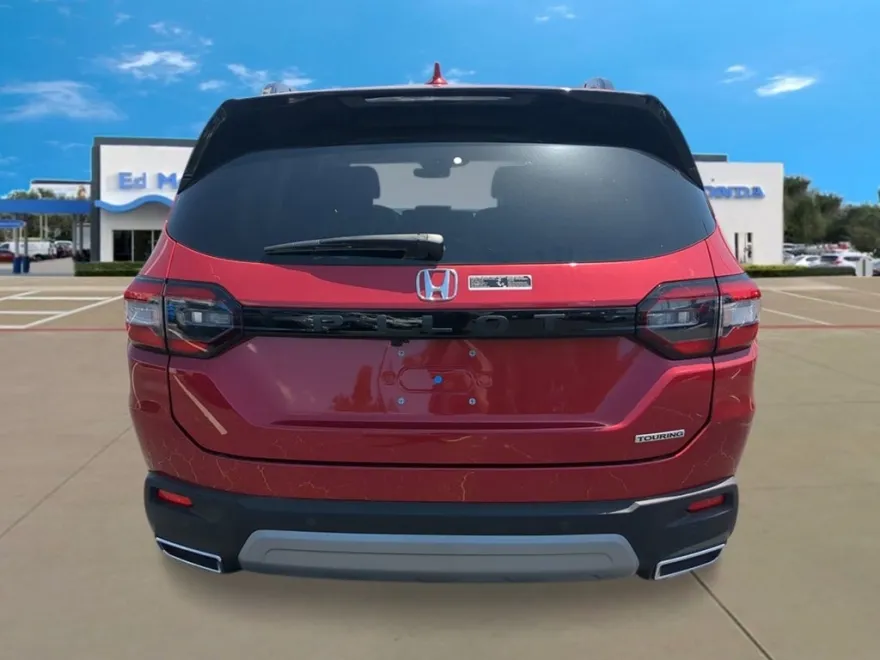 2025 Honda Pilot Touring photo 1