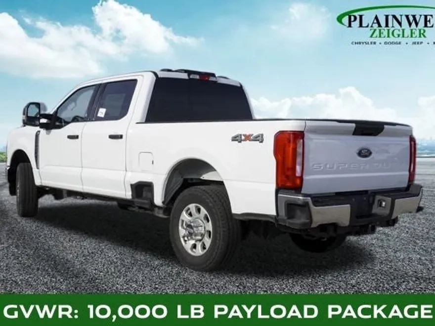 2023 Ford F-250 XLT photo 1