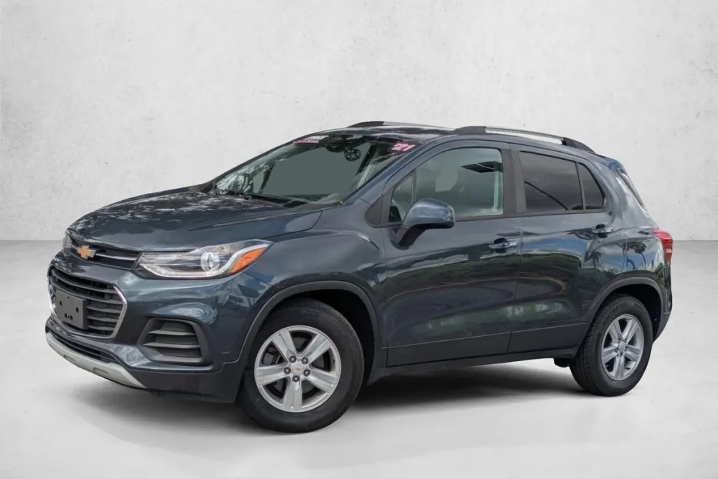 2021 Chevrolet Trax LT photo 1