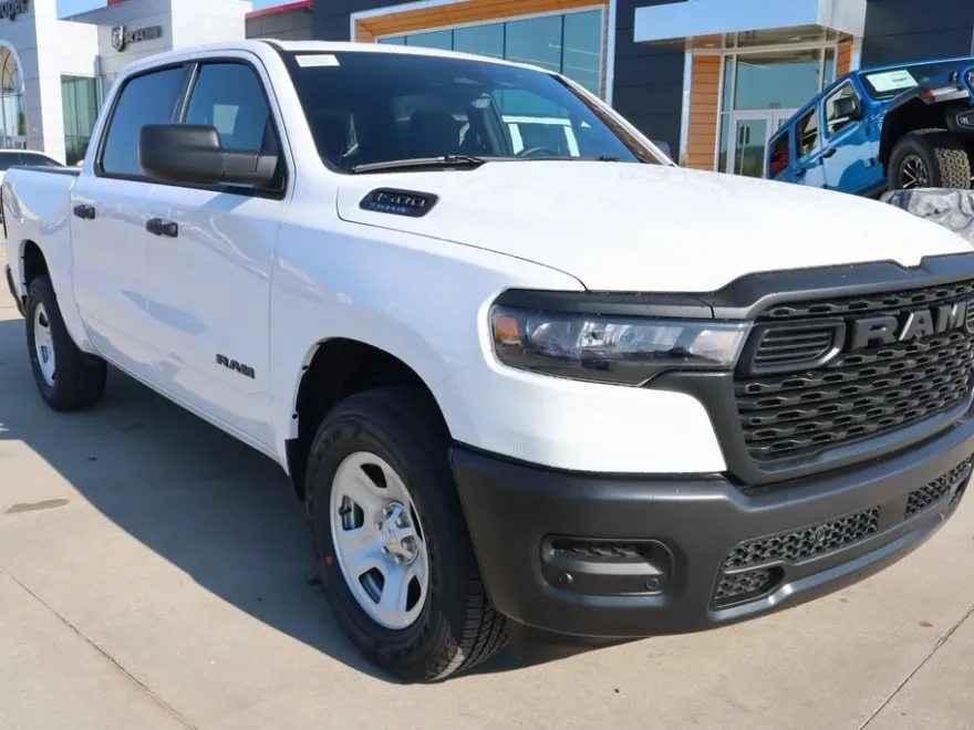 2025 Ram 1500 Tradesman photo 1