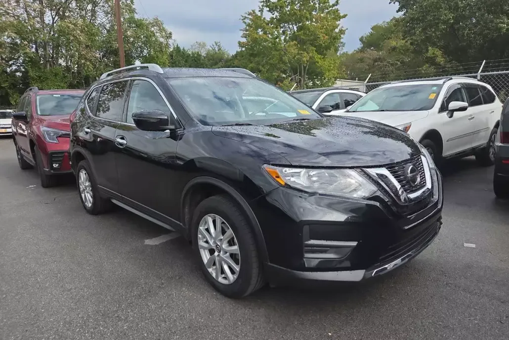2019 Nissan Rogue S photo 1