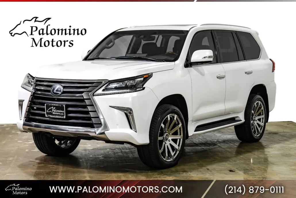 2017 Lexus LX 570 photo 1
