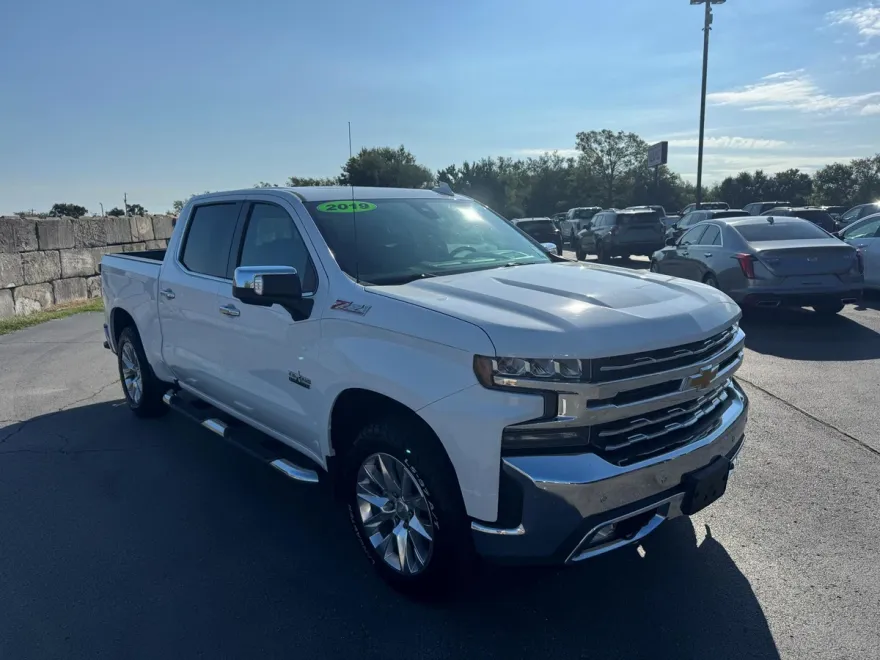 2019 Chevrolet Silverado 1500 photo 1