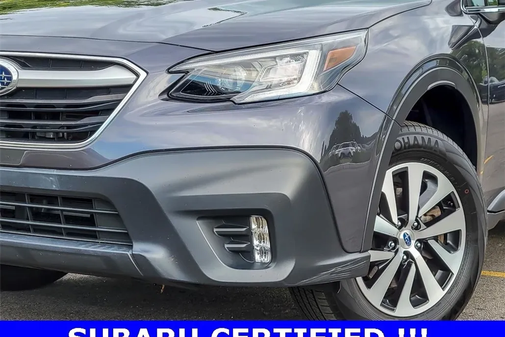 2022 Subaru Outback Premium photo 1