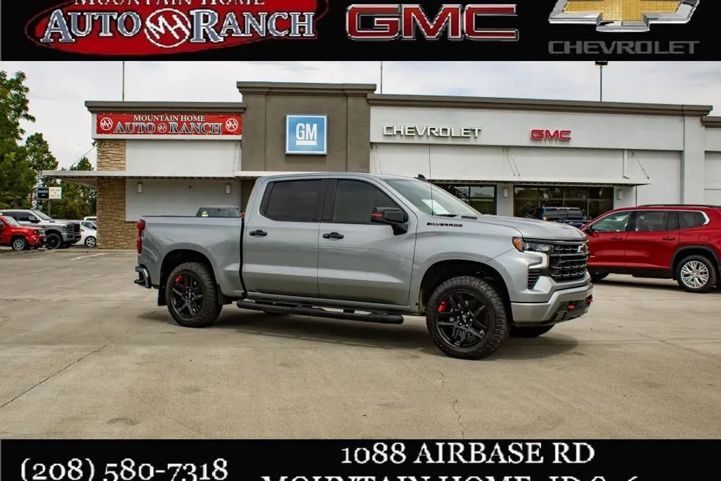 2024 Chevrolet Silverado 1500 RST photo 1