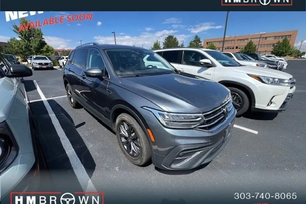 2022 Volkswagen Tiguan SE photo 1