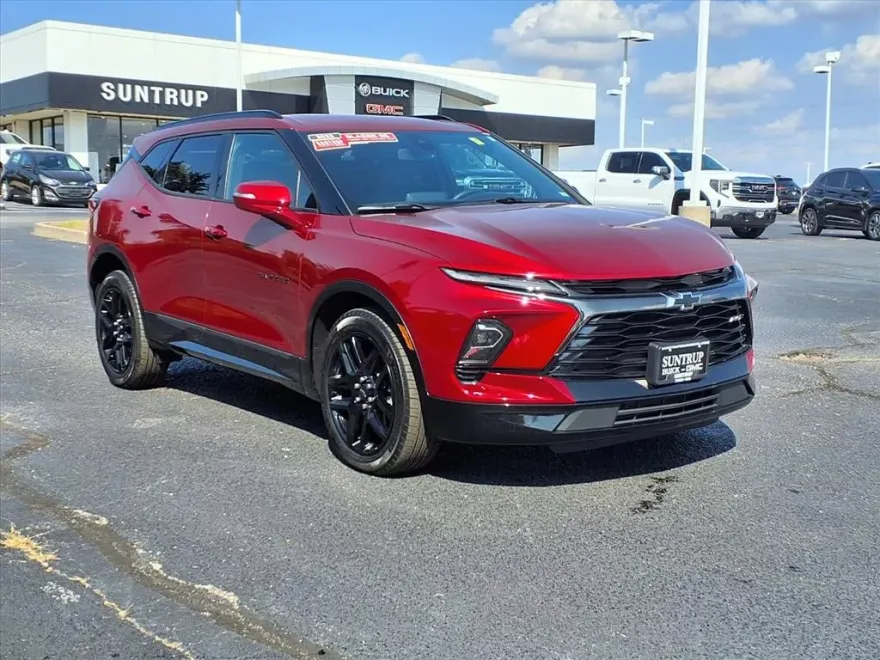 2023 Chevrolet Blazer RS photo 1