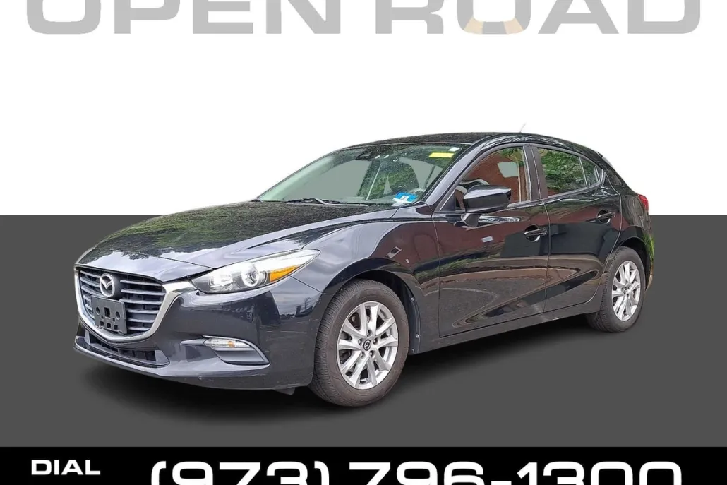 2018 Mazda Mazda3 Sport photo 1