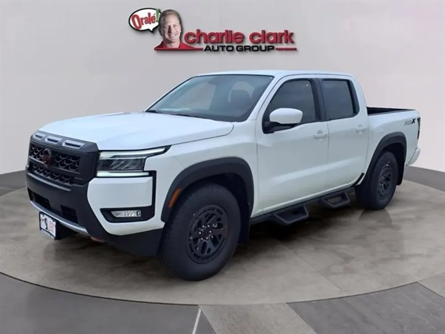 2025 Nissan Frontier PRO-X photo 1