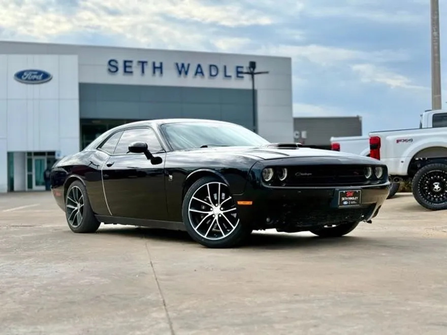 2015 Dodge Challenger R/T Scat Pack SRT8 392 photo 1