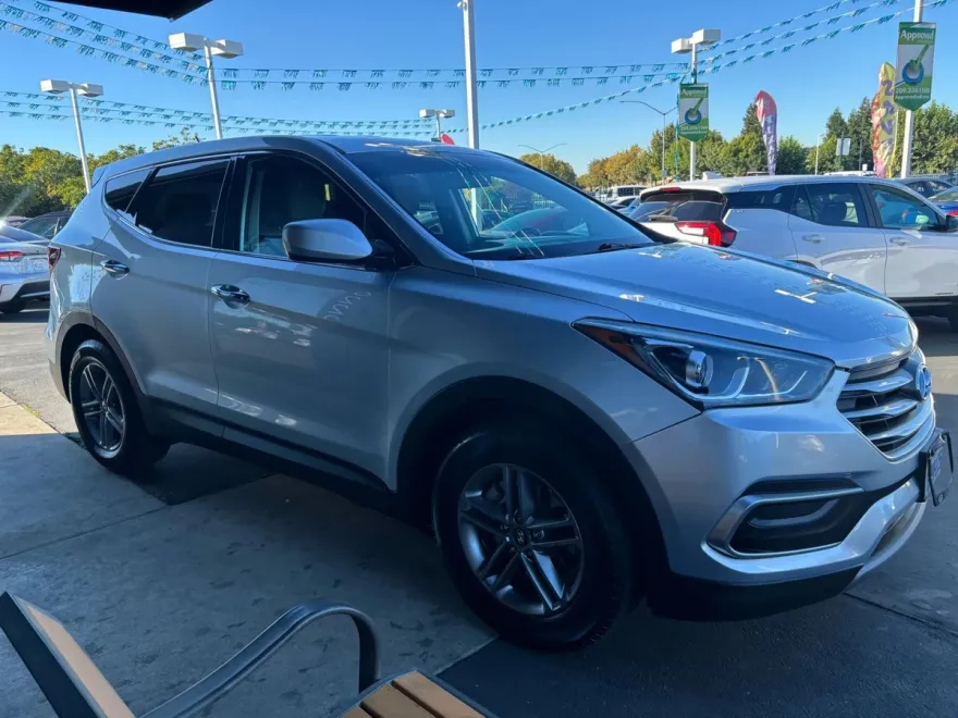 2018 Hyundai Santa Fe Sport Base photo 1