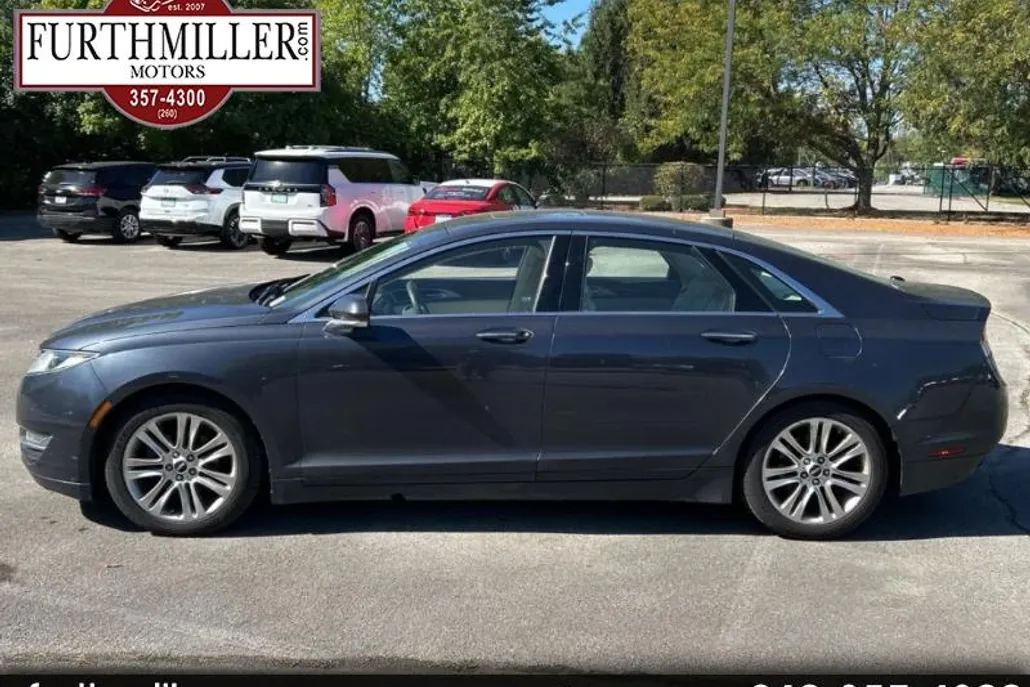 2014 Lincoln MKZ Hybrid photo 1