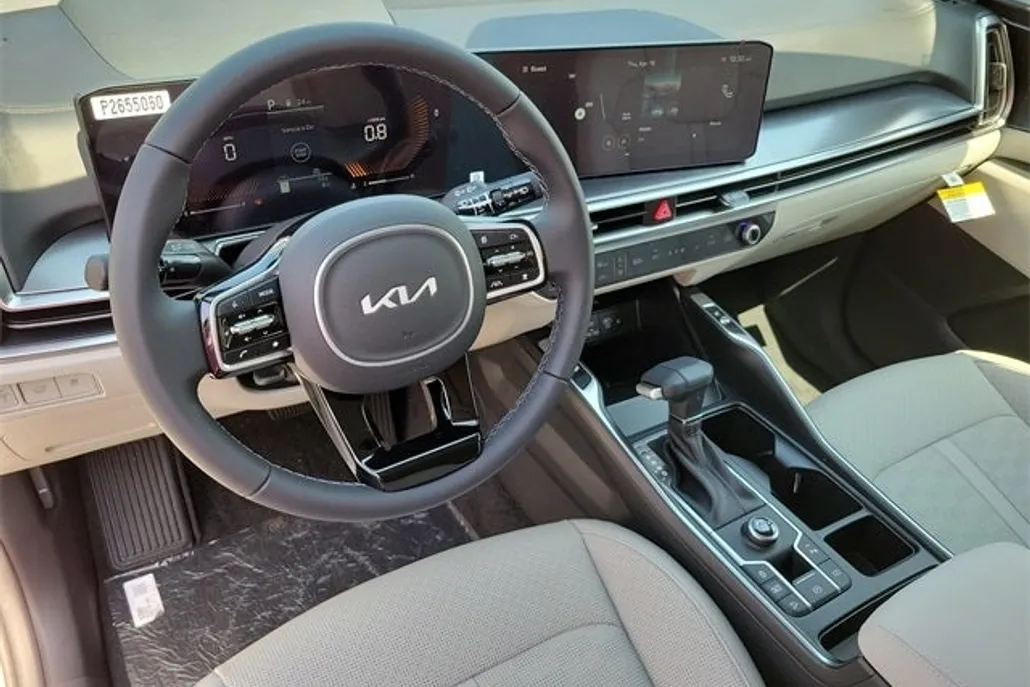 2025 Kia Sorento EX photo 1