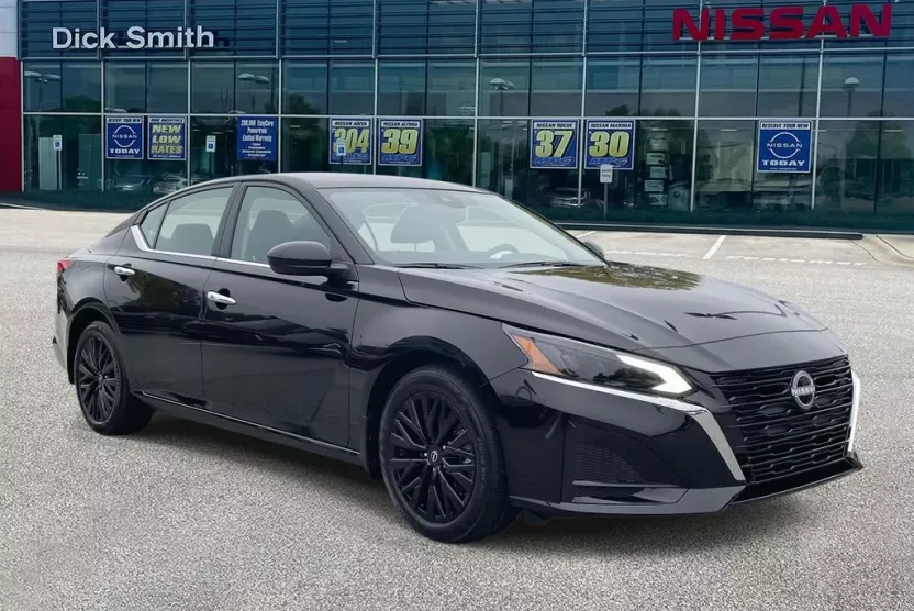 2025 Nissan Altima SV Special Edition photo 1