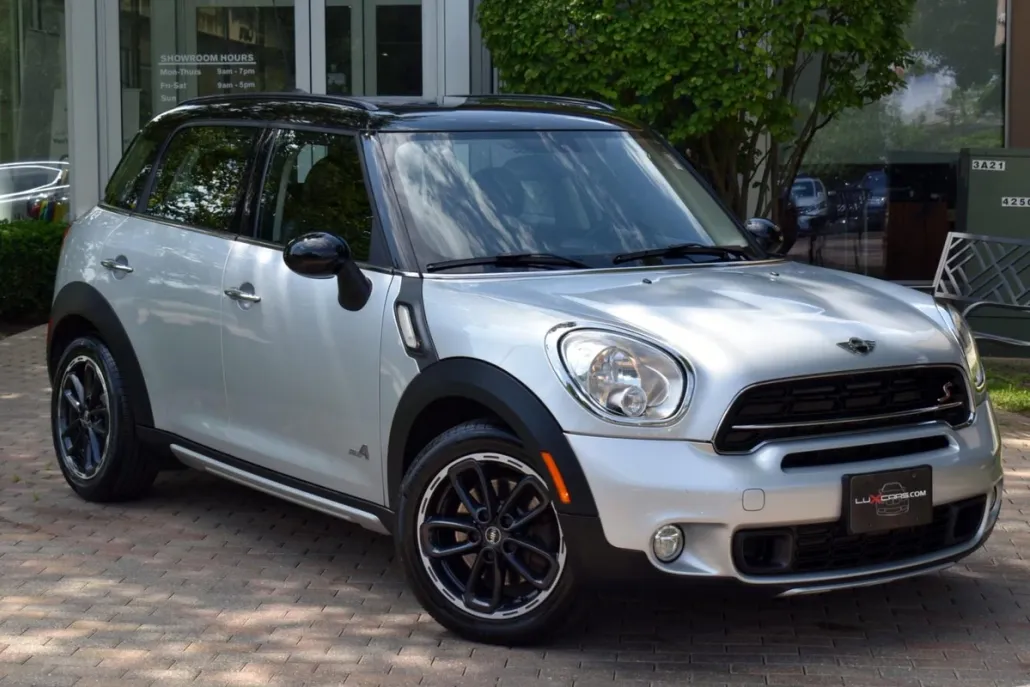 2015 Mini Countryman S ALL4 photo 1
