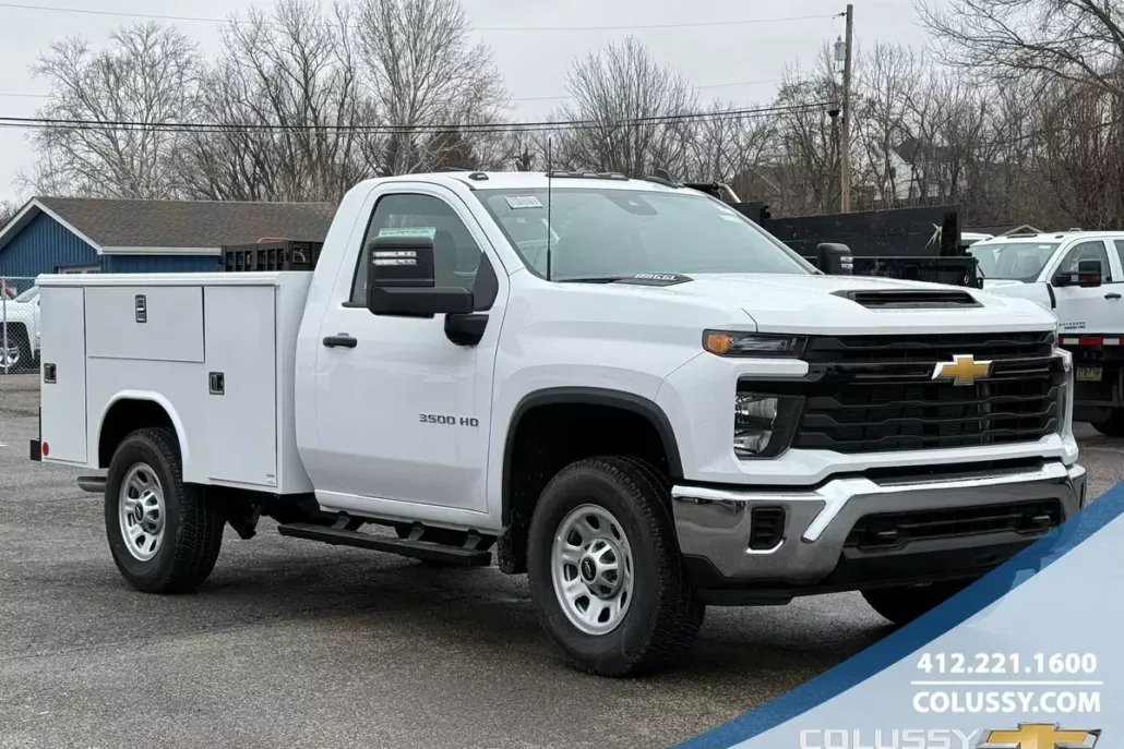 2024 Chevrolet Silverado 3500HD photo 1