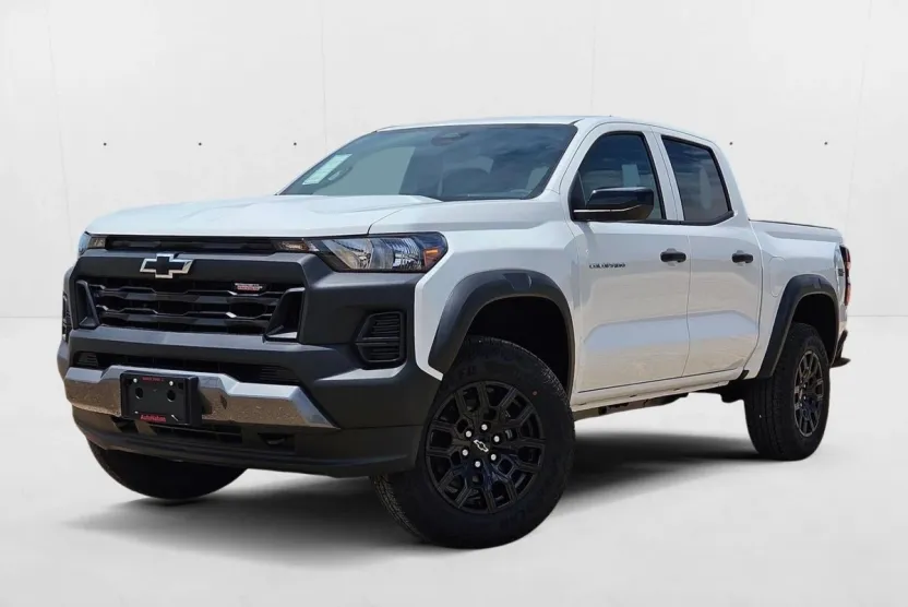 2026 Chevrolet Colorado Trail Boss photo 1