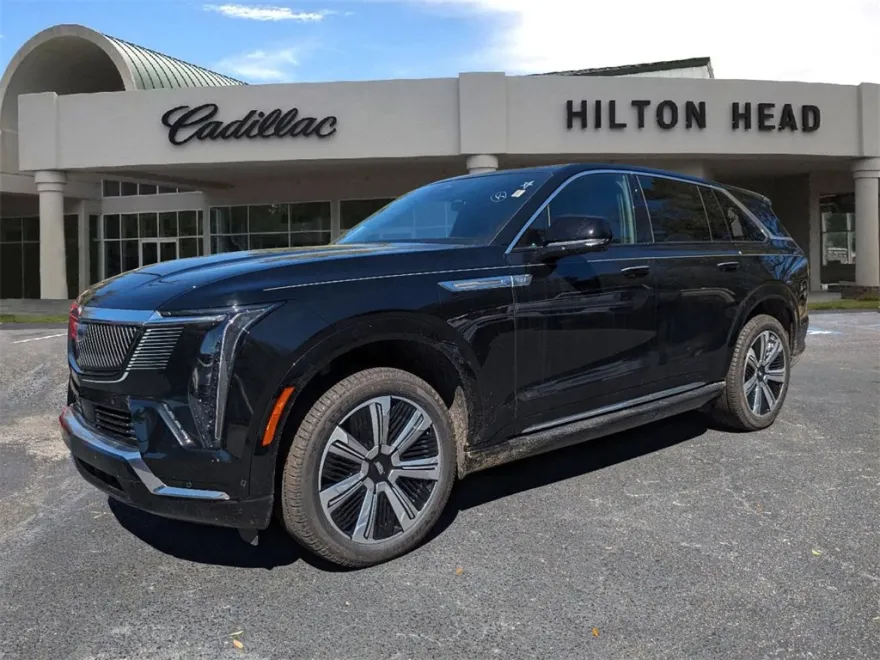 2025 Cadillac Escalade IQ Luxury photo 1