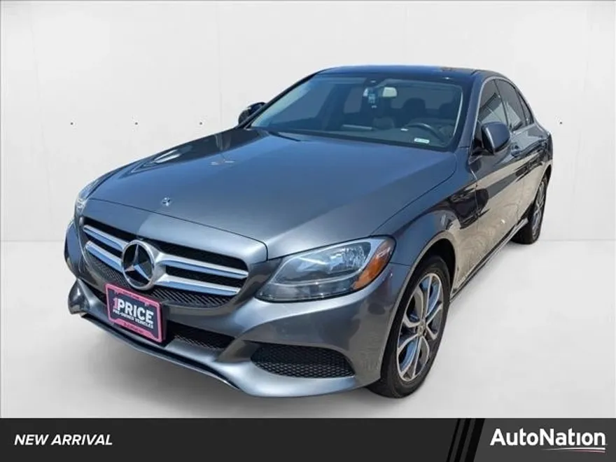 2018 Mercedes Benz C 300 Sedan photo 1