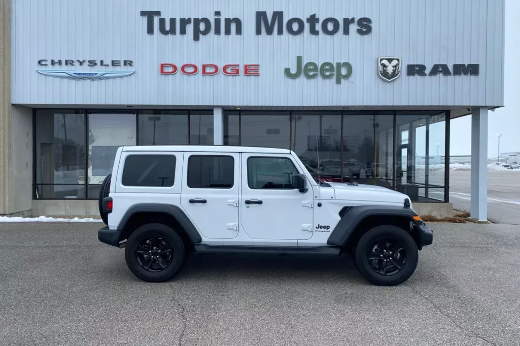 2023 Jeep Wrangler Unlimited Sport Altitude photo 1