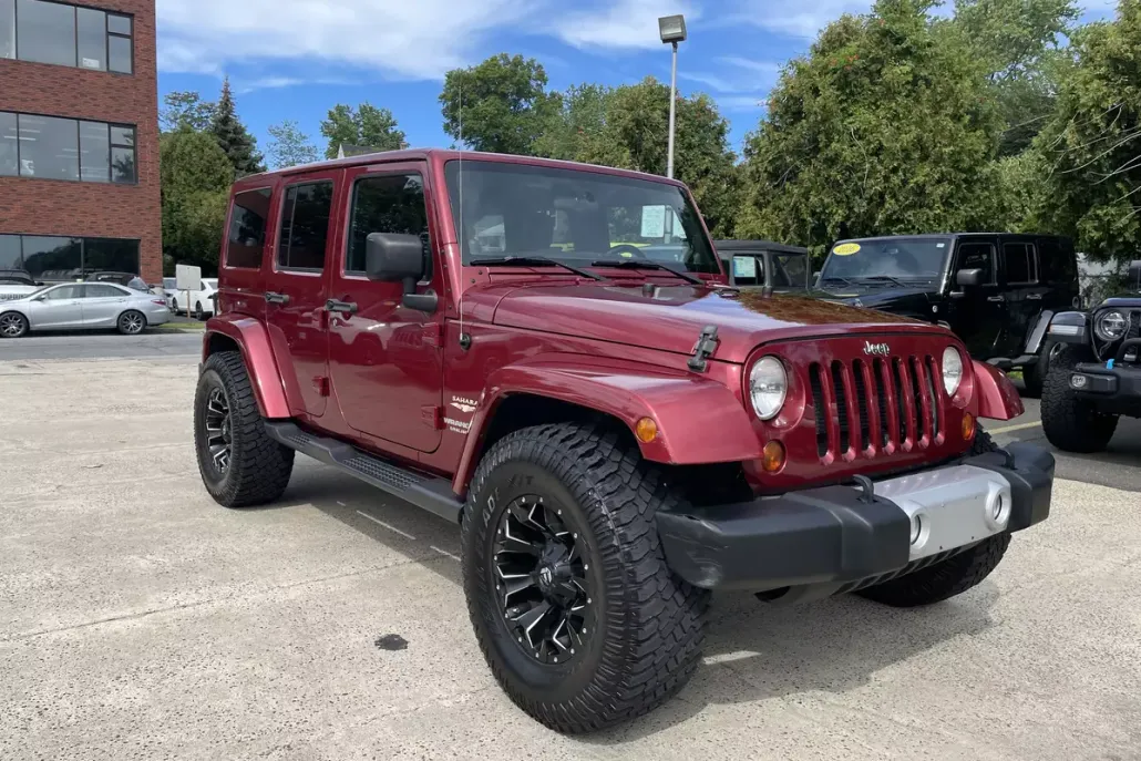 2012 Jeep Wrangler Unlimited Sahara photo 1