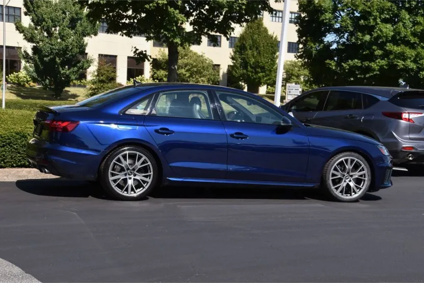2022 Audi S4 Base Premium Plus photo 1