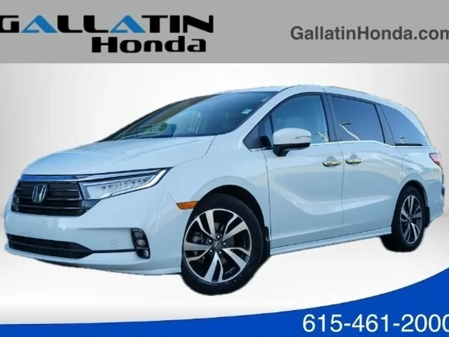 2022 Honda Odyssey Touring photo 1