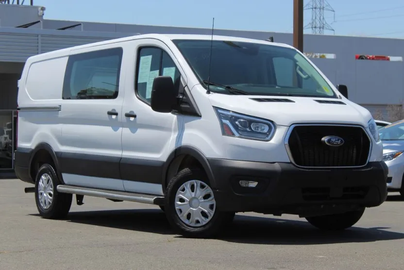 2023 Ford Transit photo 1